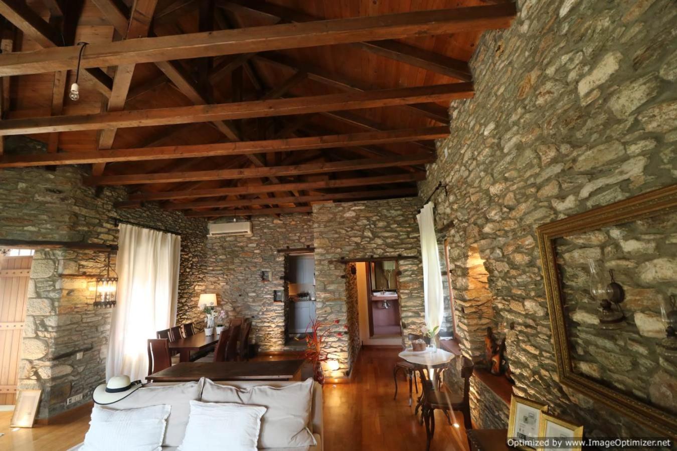 House Smaragdi Ferienhaus